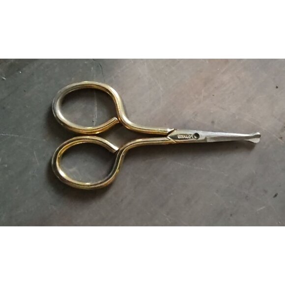 Vintage Gold Tone Safety Scissors Ideal For Sewing & Crafts Projects - Picture 8 of 9